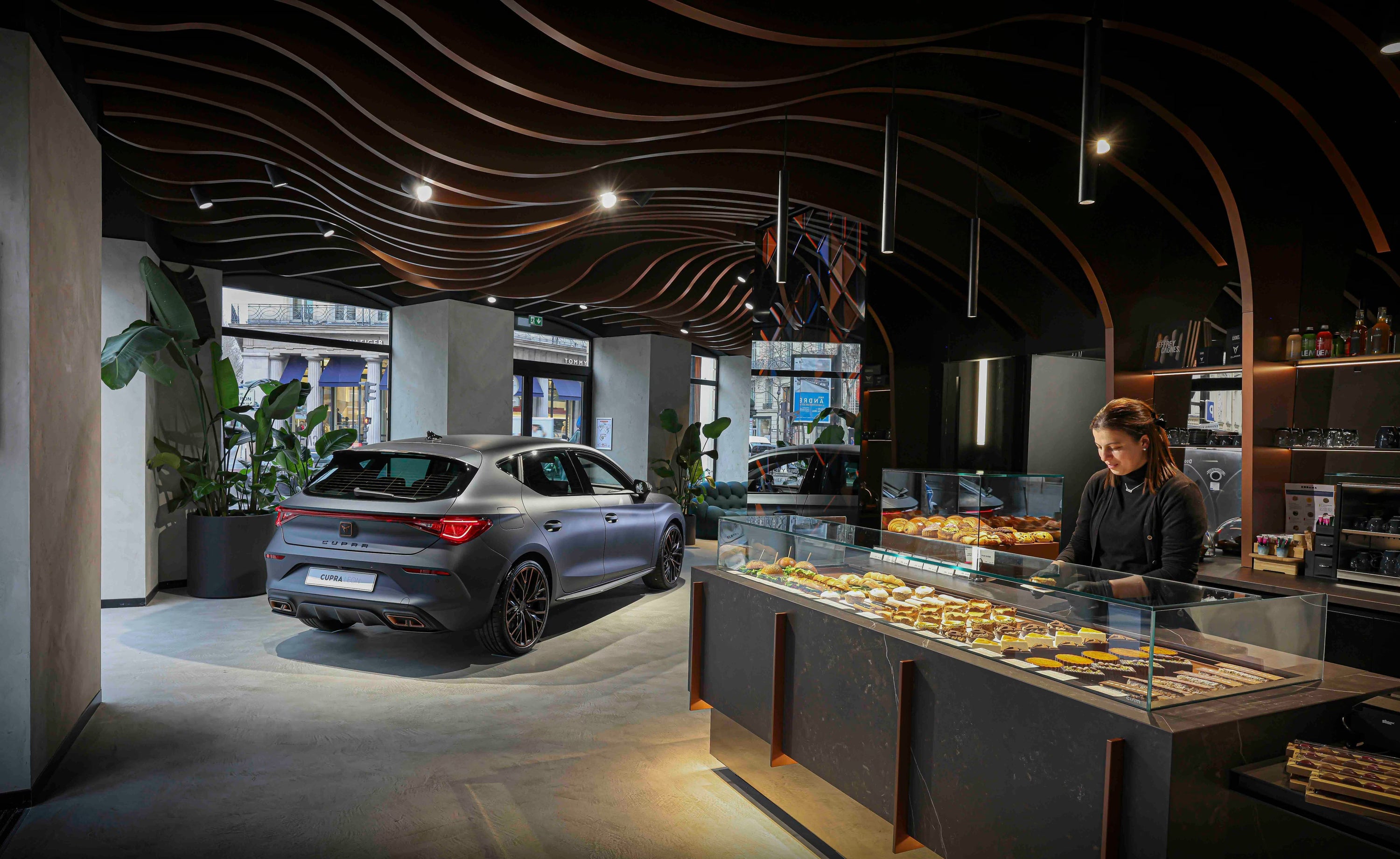 Cupra choisit Views pour accompagner l'ouverture du "Cupra City Garage" à Paris - Views