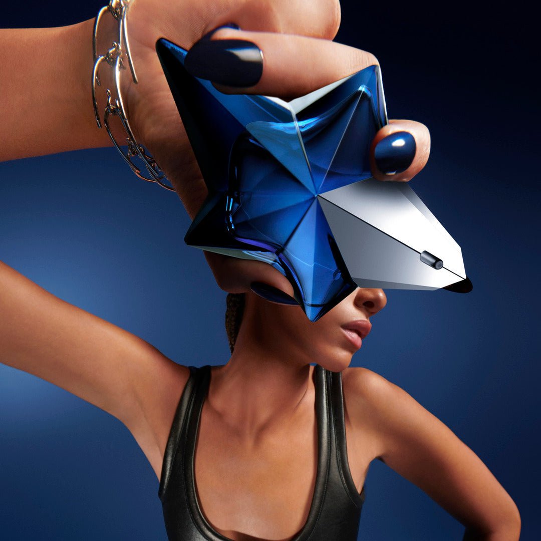 Mugler et Views mettent en avant le parfum "Angel Elixir" - Views